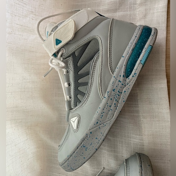 Axion Complex High Top - Picture 3 of 9